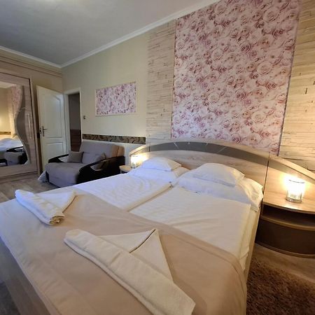 Kek Laguna Wellness Apartmanok Egerszalók Εξωτερικό φωτογραφία