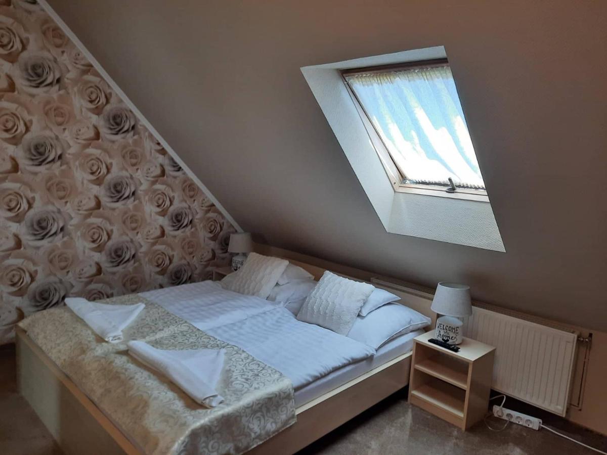 Kek Laguna Wellness Apartmanok Egerszalók Εξωτερικό φωτογραφία